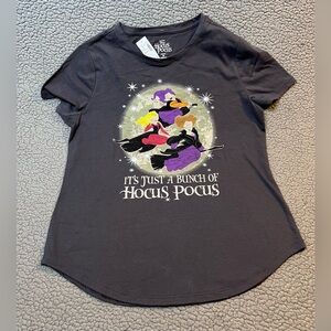 Maurices Hocus Pocus Graphic Print Short Sleeve T Shirt Womens Size Medium New